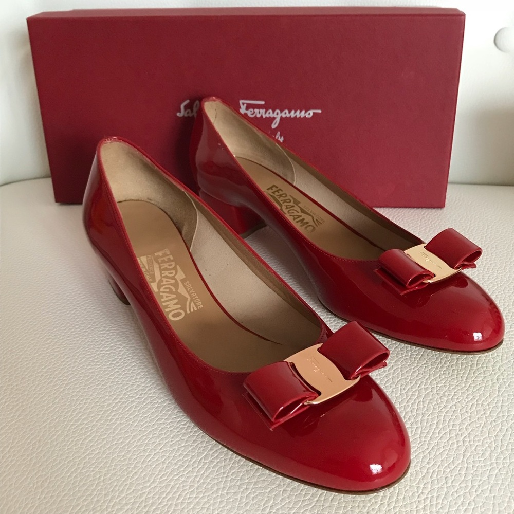 Ferragamo Vara Red Patent Bow Chunky Heel Pumps